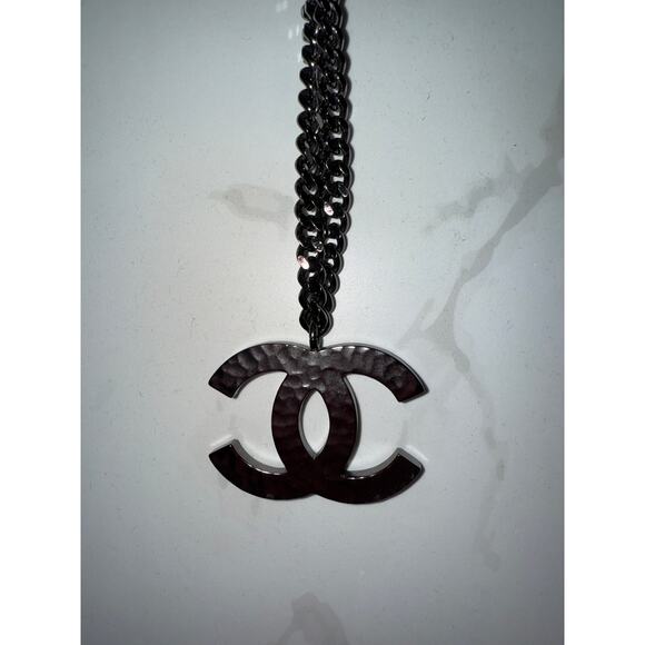 Chanel Black CC Logo Pendant Necklace with Crystal Accents Chain Jewelry - Picture 3 of 6